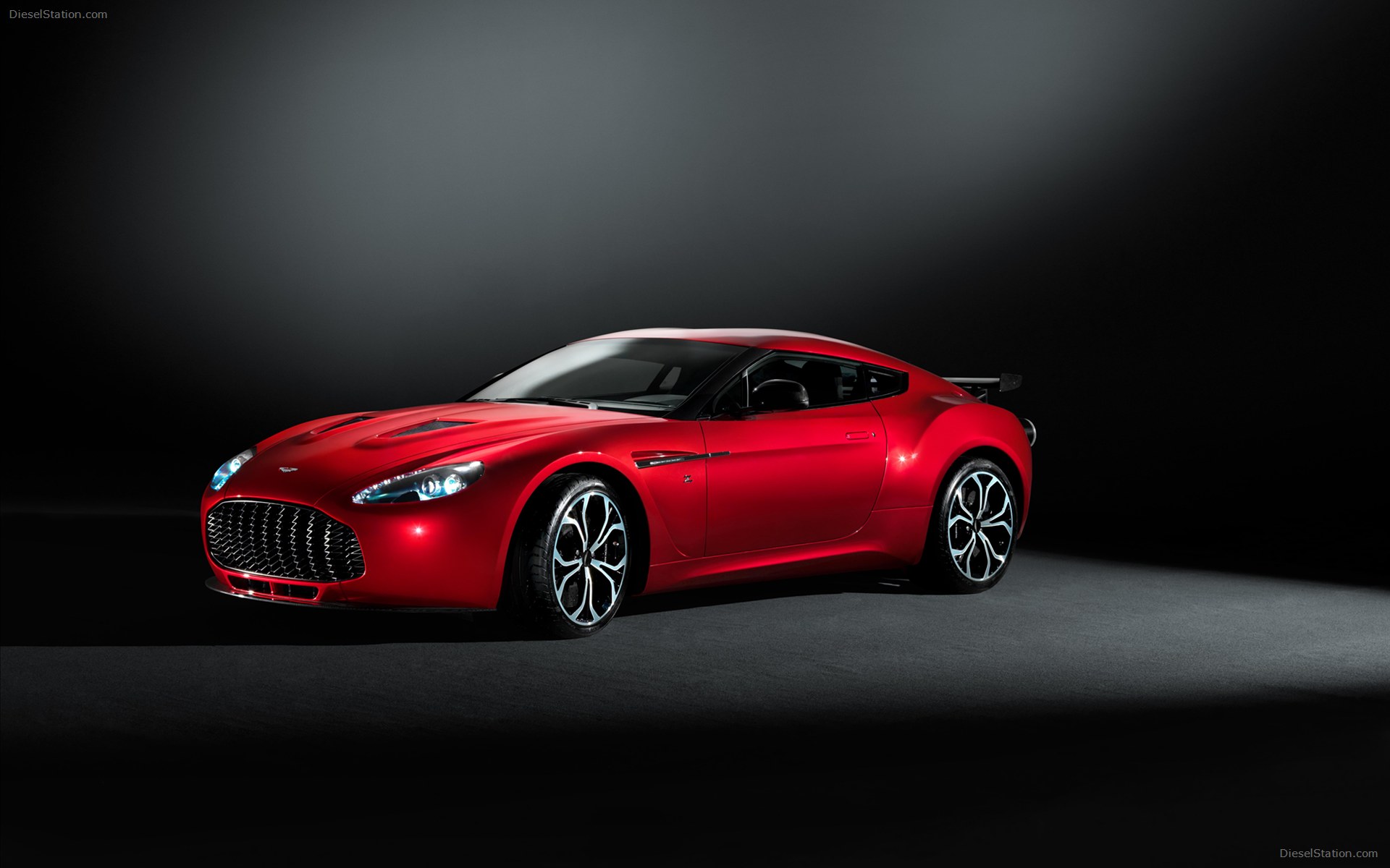 Aston Martin V12 Zagato 2013